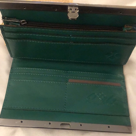 Patricia Nash Cauchy Leather Wallet Beautiful Girl Print NWT & Registration Card - Picture 15 of 16